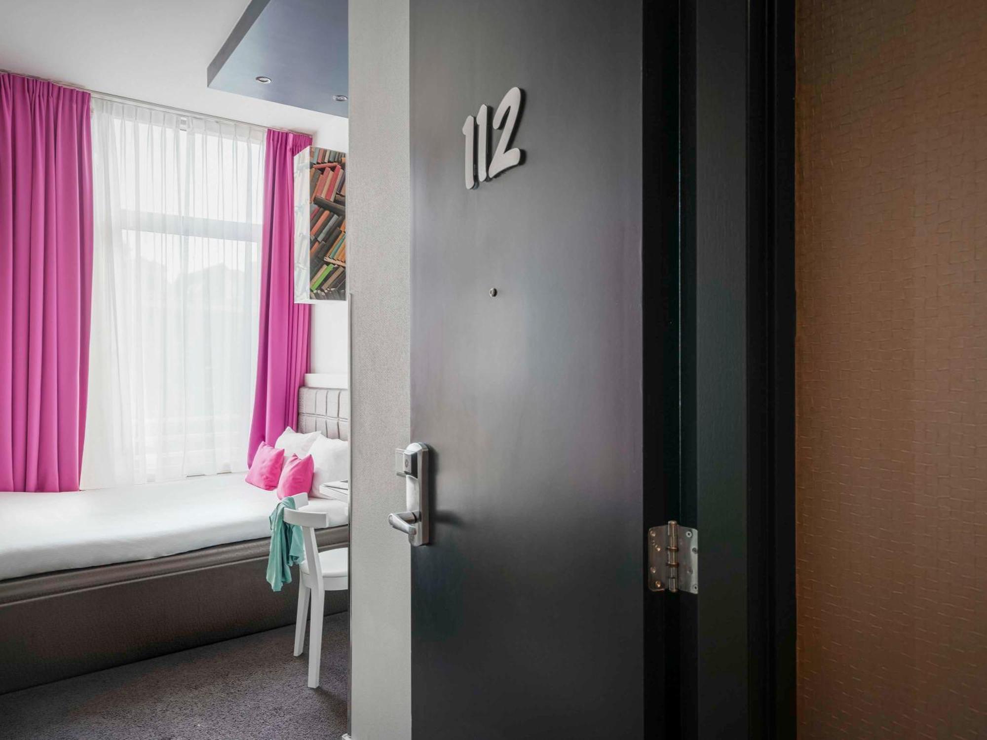 Отель Ibis Styles Amsterdam Amstel Экстерьер фото