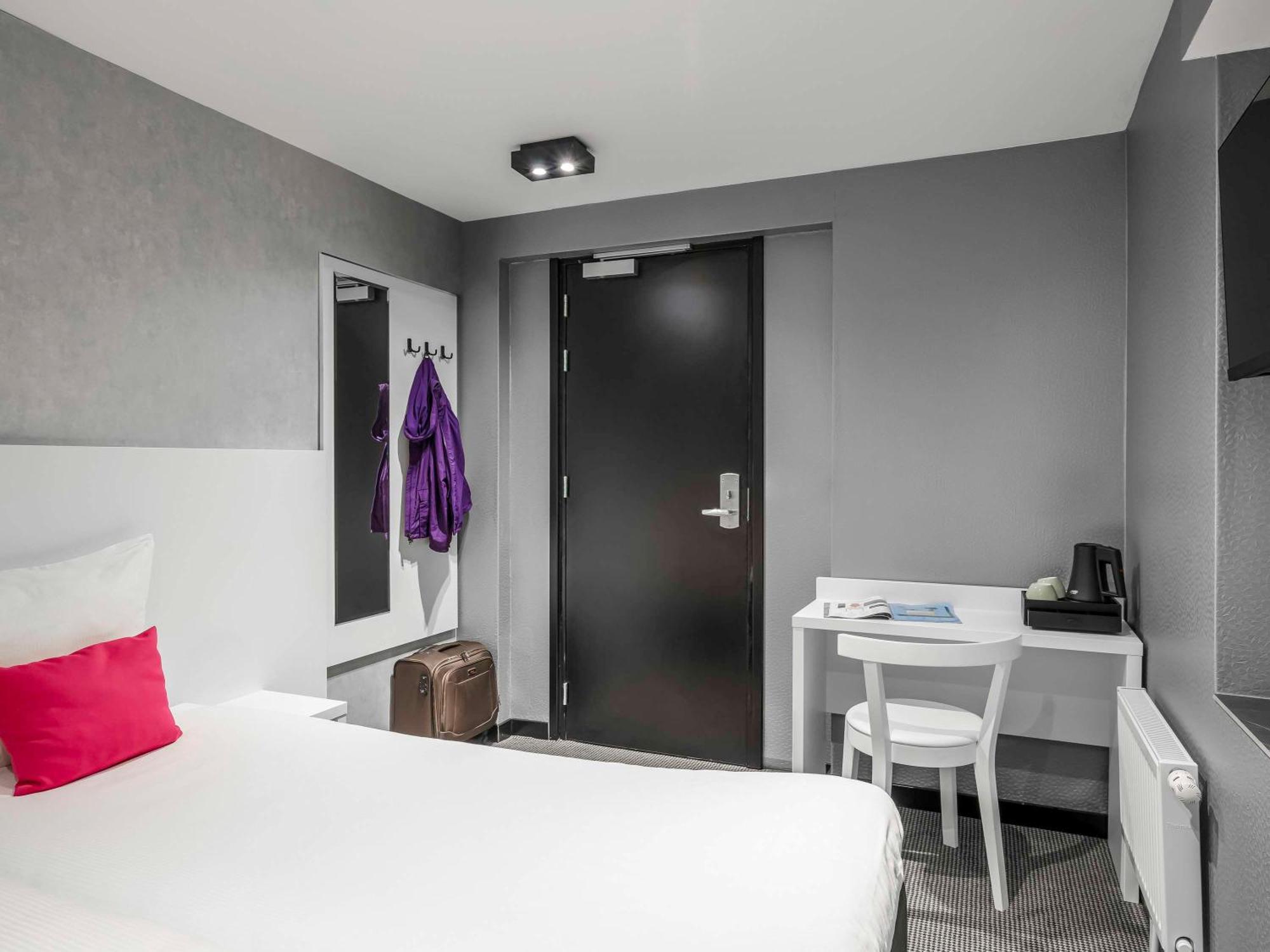 Отель Ibis Styles Amsterdam Amstel Экстерьер фото