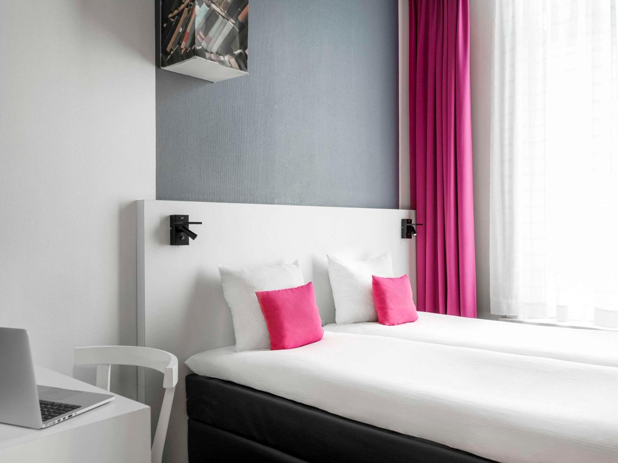 Отель Ibis Styles Amsterdam Amstel Экстерьер фото